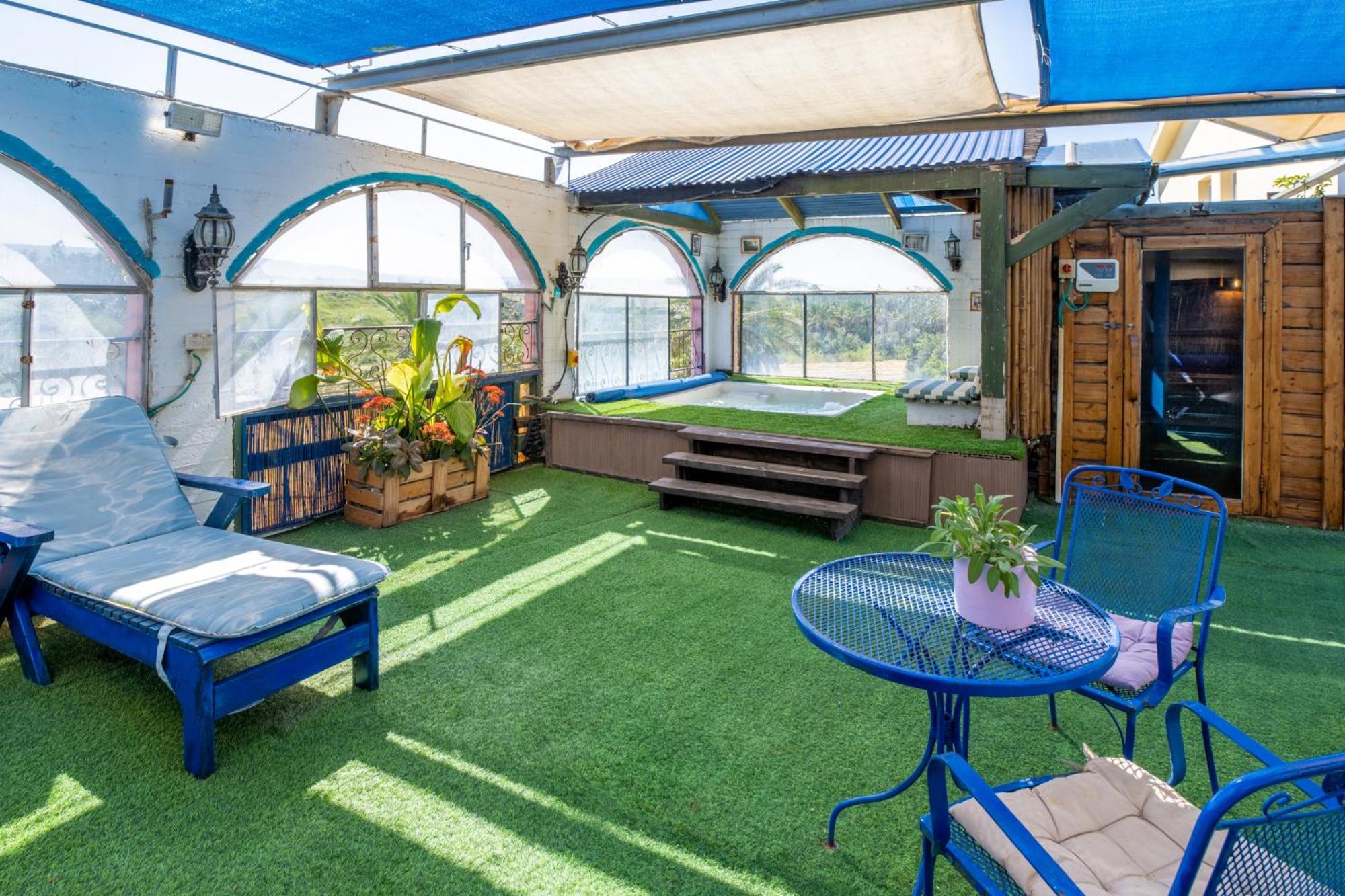 Family Cabin Menaẖemya 외부 사진
